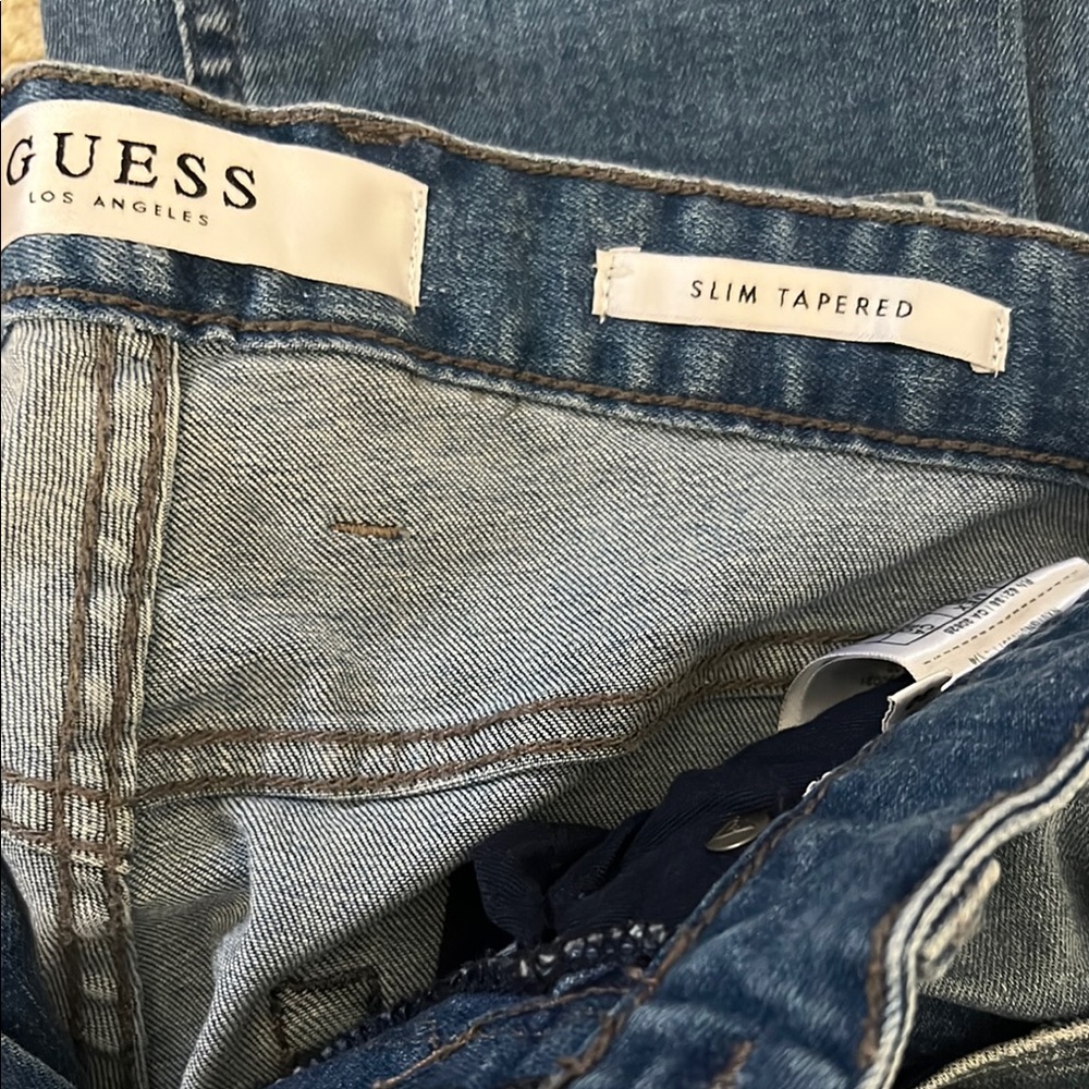 Guess Slim Tapered Jeans